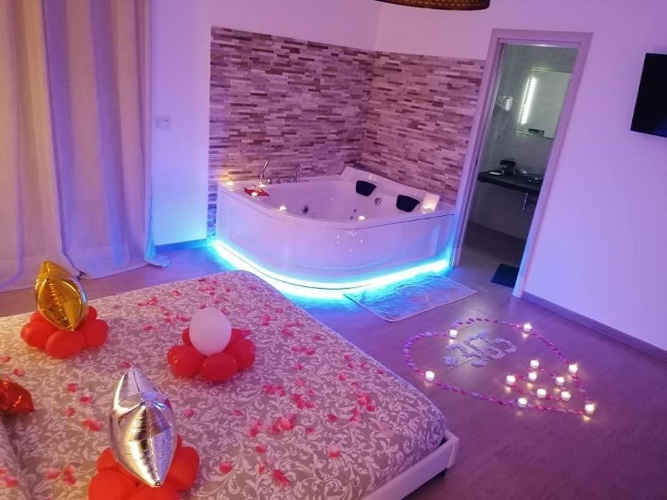 B&B La Perla&Suites Bari Bagian luar foto