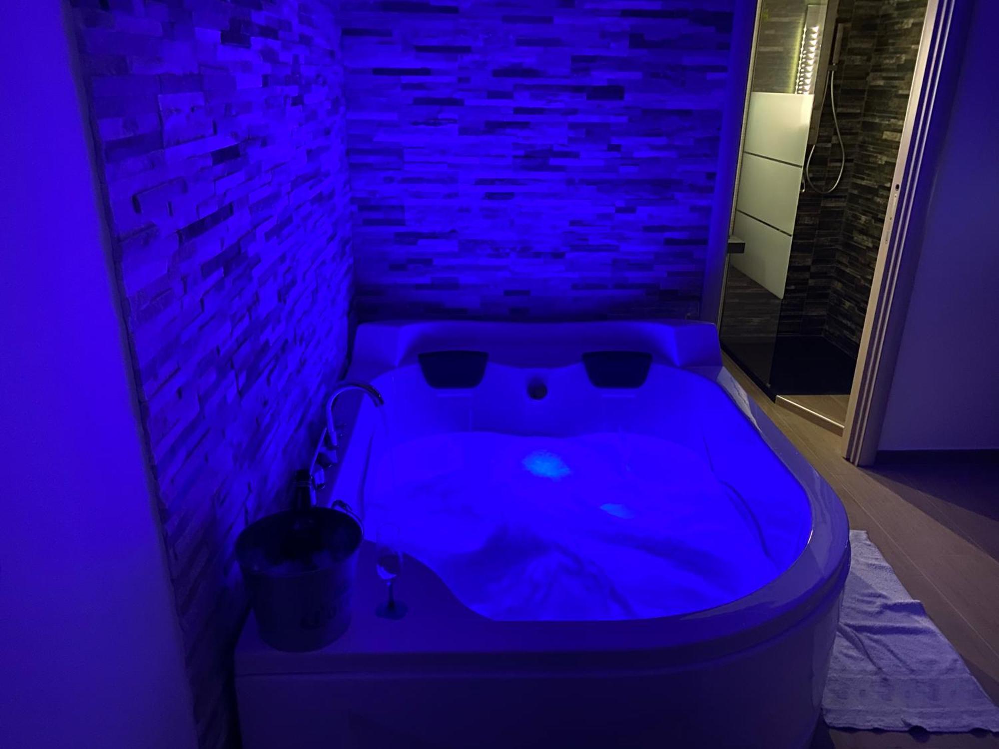 B&B La Perla&Suites Bari Bagian luar foto